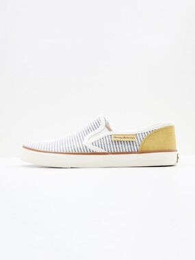 Tommy Bahama Sailor White/Gray Striped Canvas Slip On Shoes - 8.5